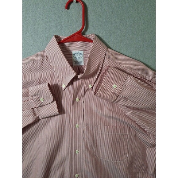 Brooks Brothers Regent 16.5 34  Non Iron All Cotton Candy Cane Stripe Red White - Picture 1 of 6